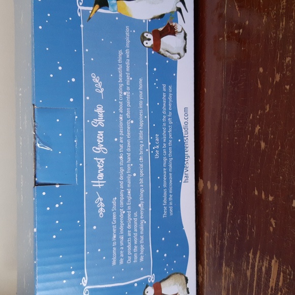 Set of Two Christmas Mugs - Picture 5 of 5